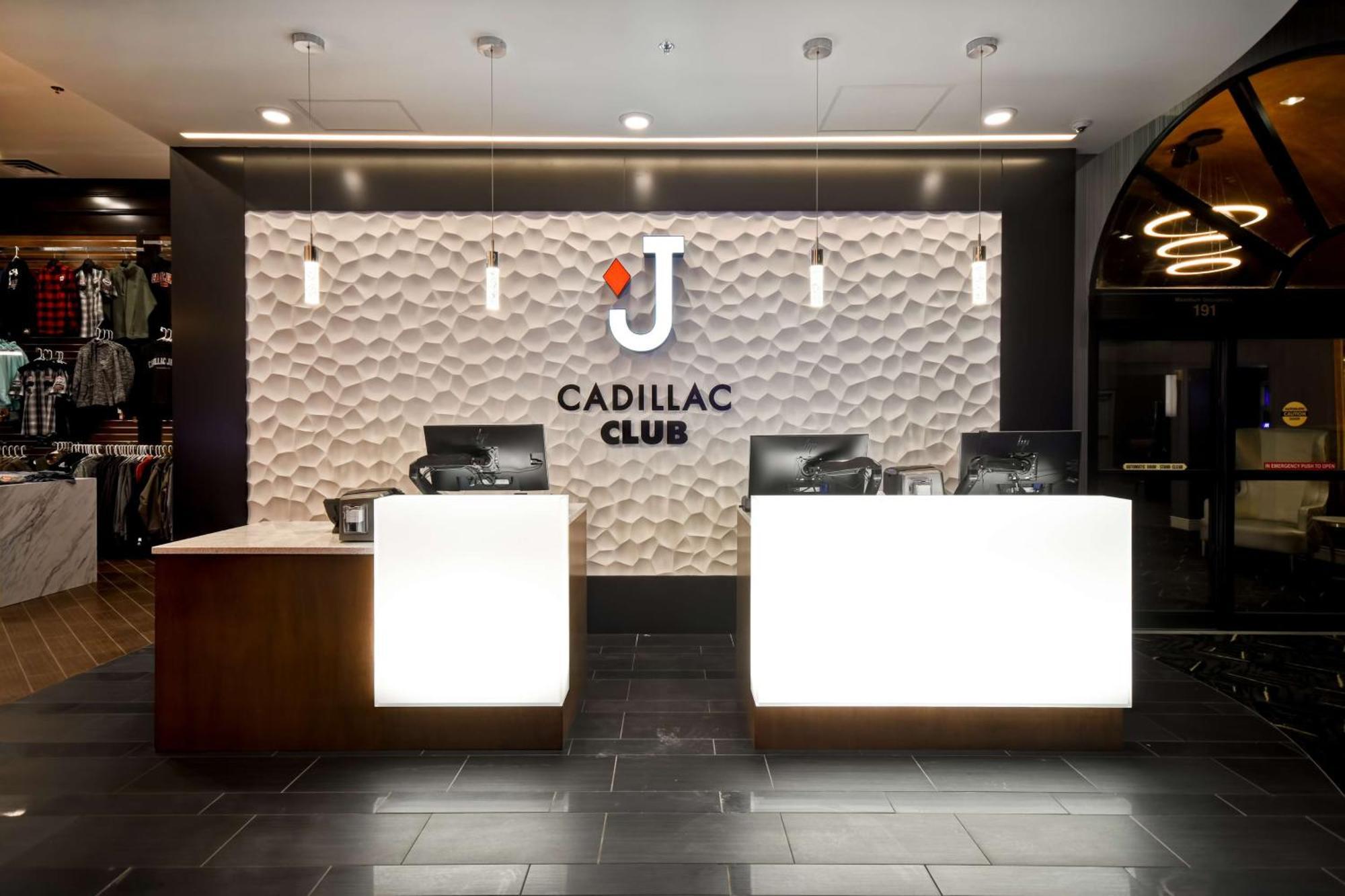 Doubletree By Hilton Deadwood At Cadillac Jack'S Buitenkant foto