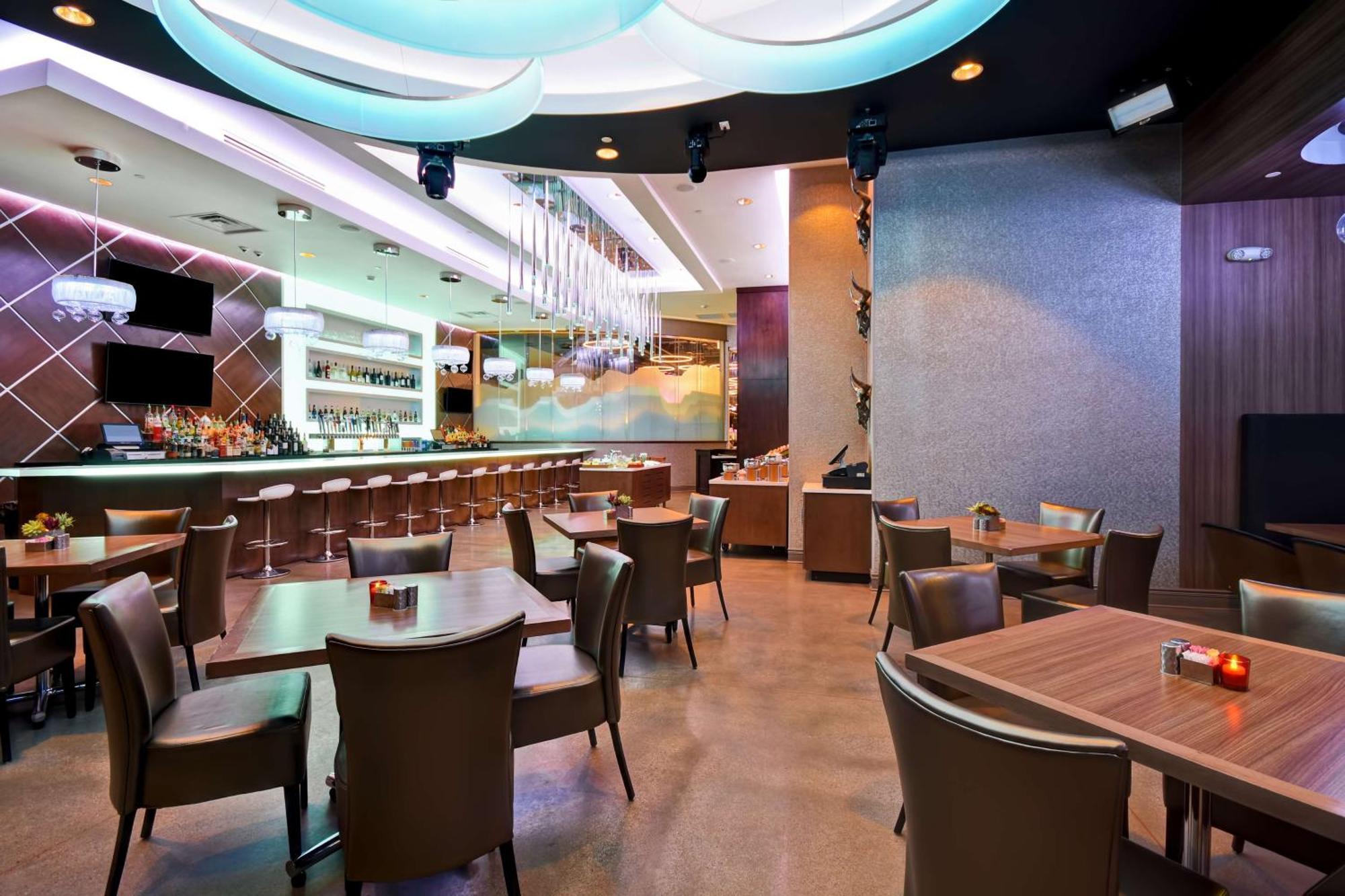 Doubletree By Hilton Deadwood At Cadillac Jack'S Buitenkant foto
