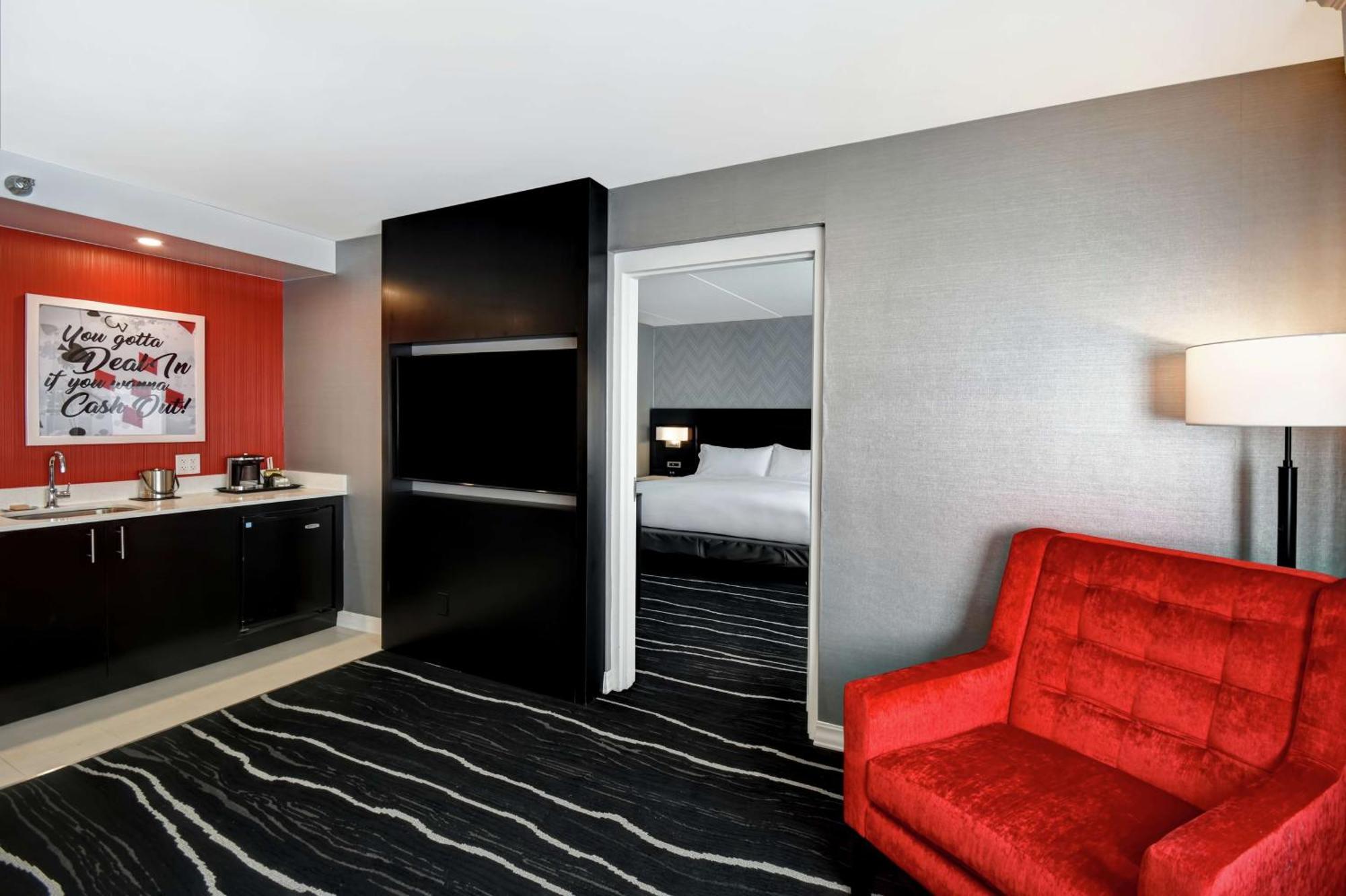 Doubletree By Hilton Deadwood At Cadillac Jack'S Buitenkant foto