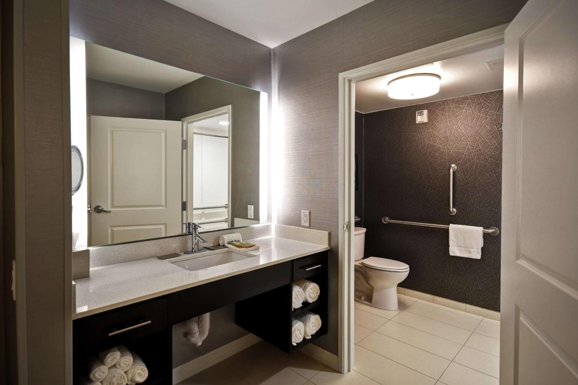 Doubletree By Hilton Deadwood At Cadillac Jack'S Buitenkant foto
