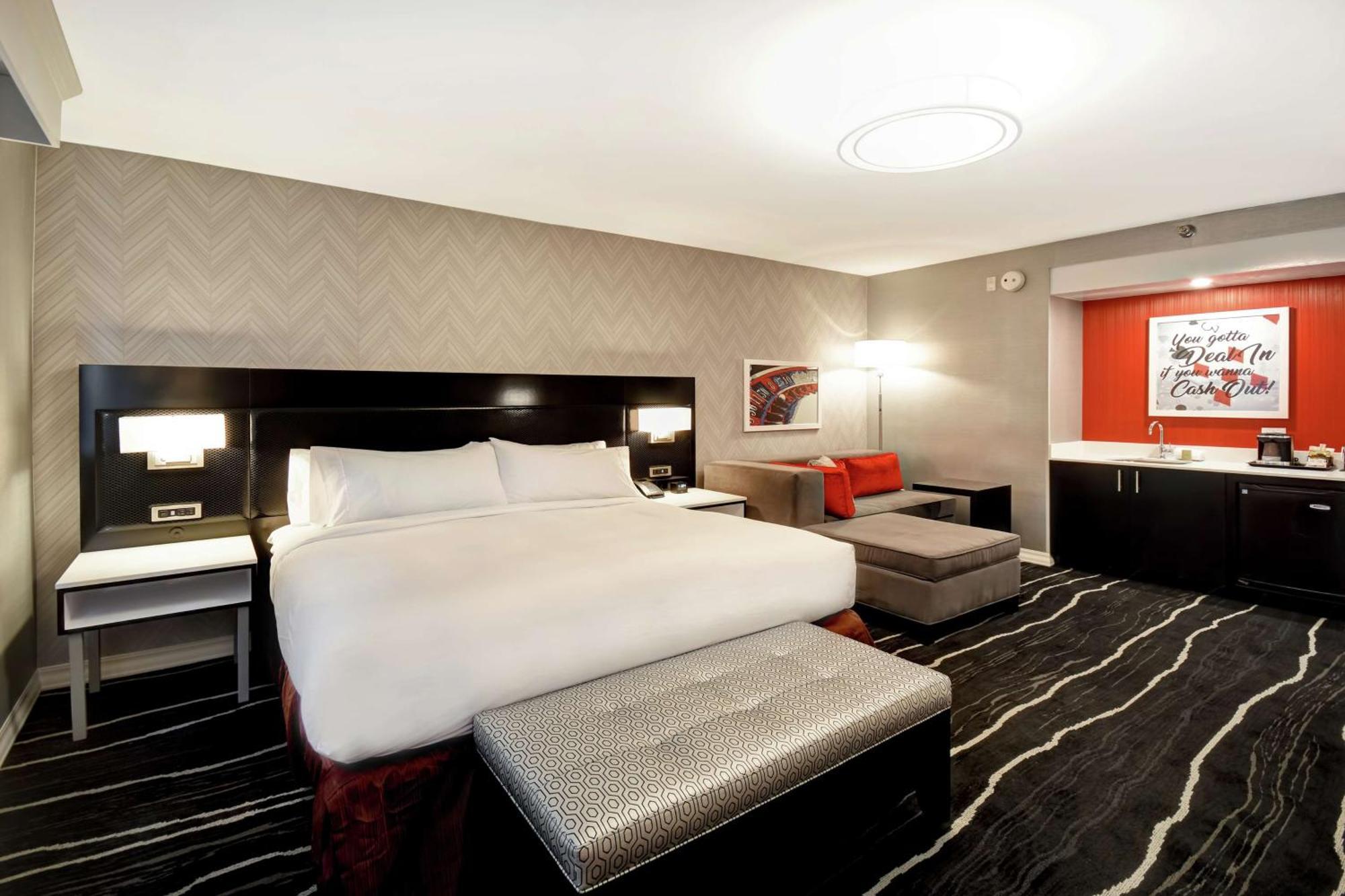 Doubletree By Hilton Deadwood At Cadillac Jack'S Buitenkant foto