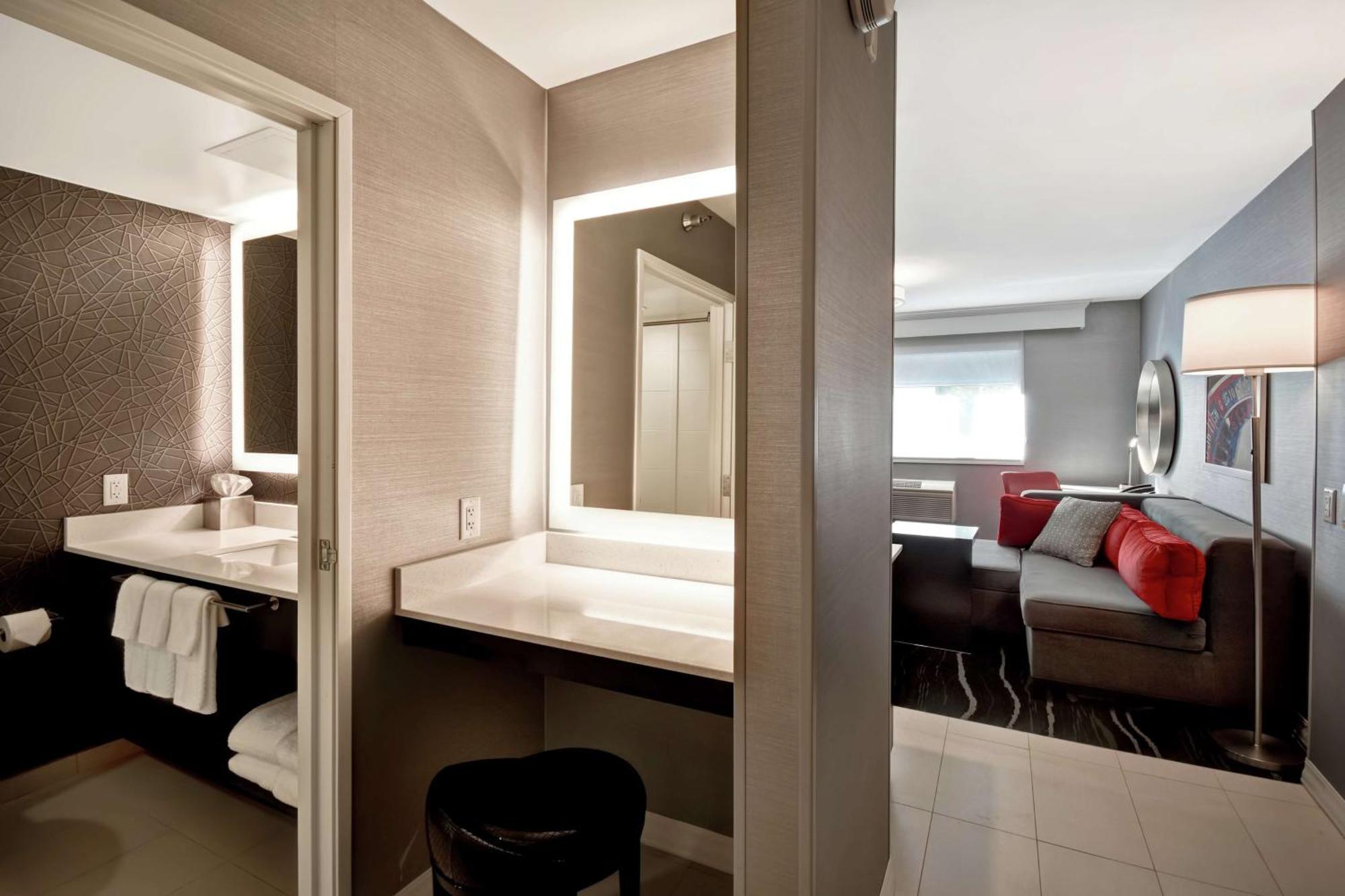 Doubletree By Hilton Deadwood At Cadillac Jack'S Buitenkant foto