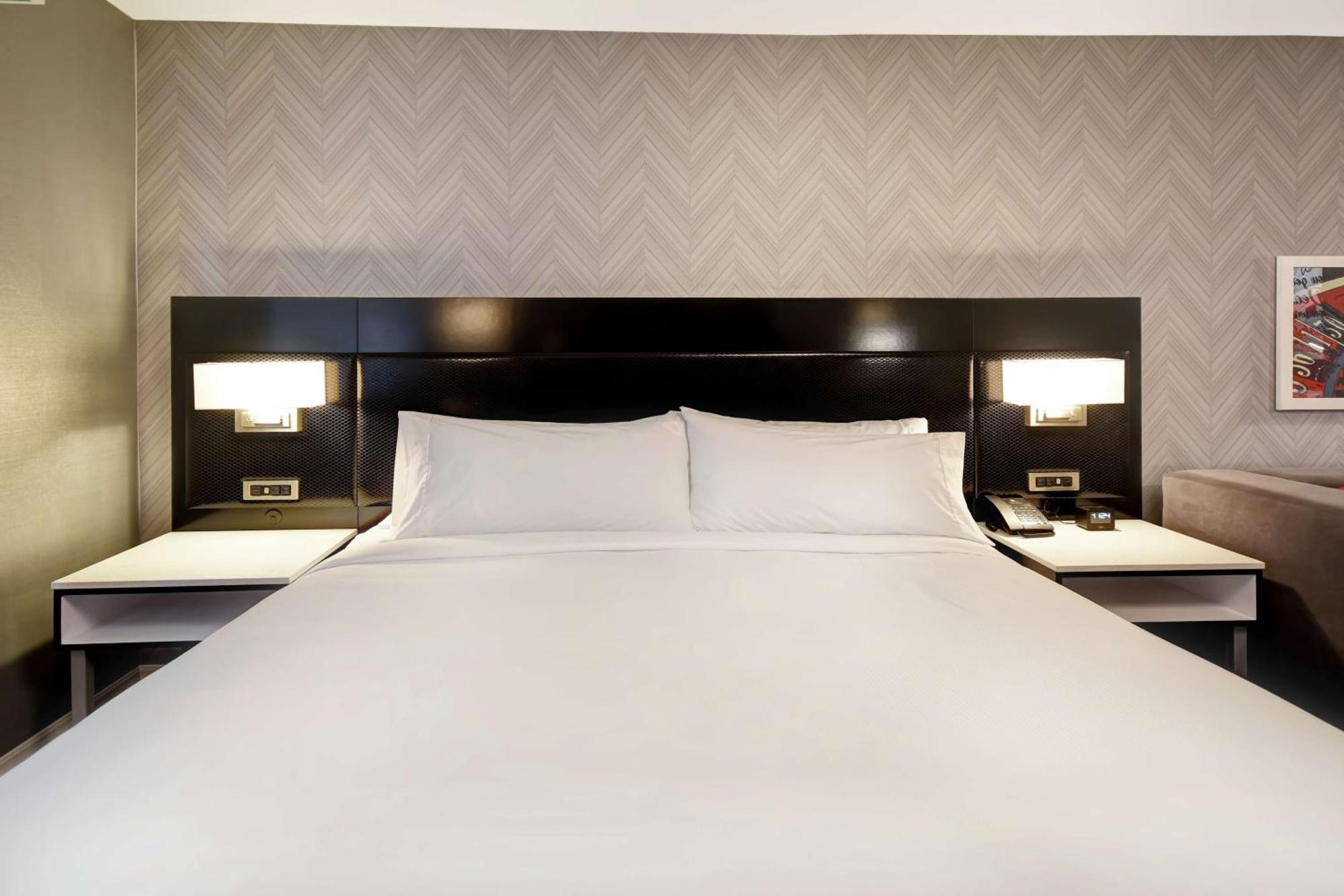 Doubletree By Hilton Deadwood At Cadillac Jack'S Buitenkant foto