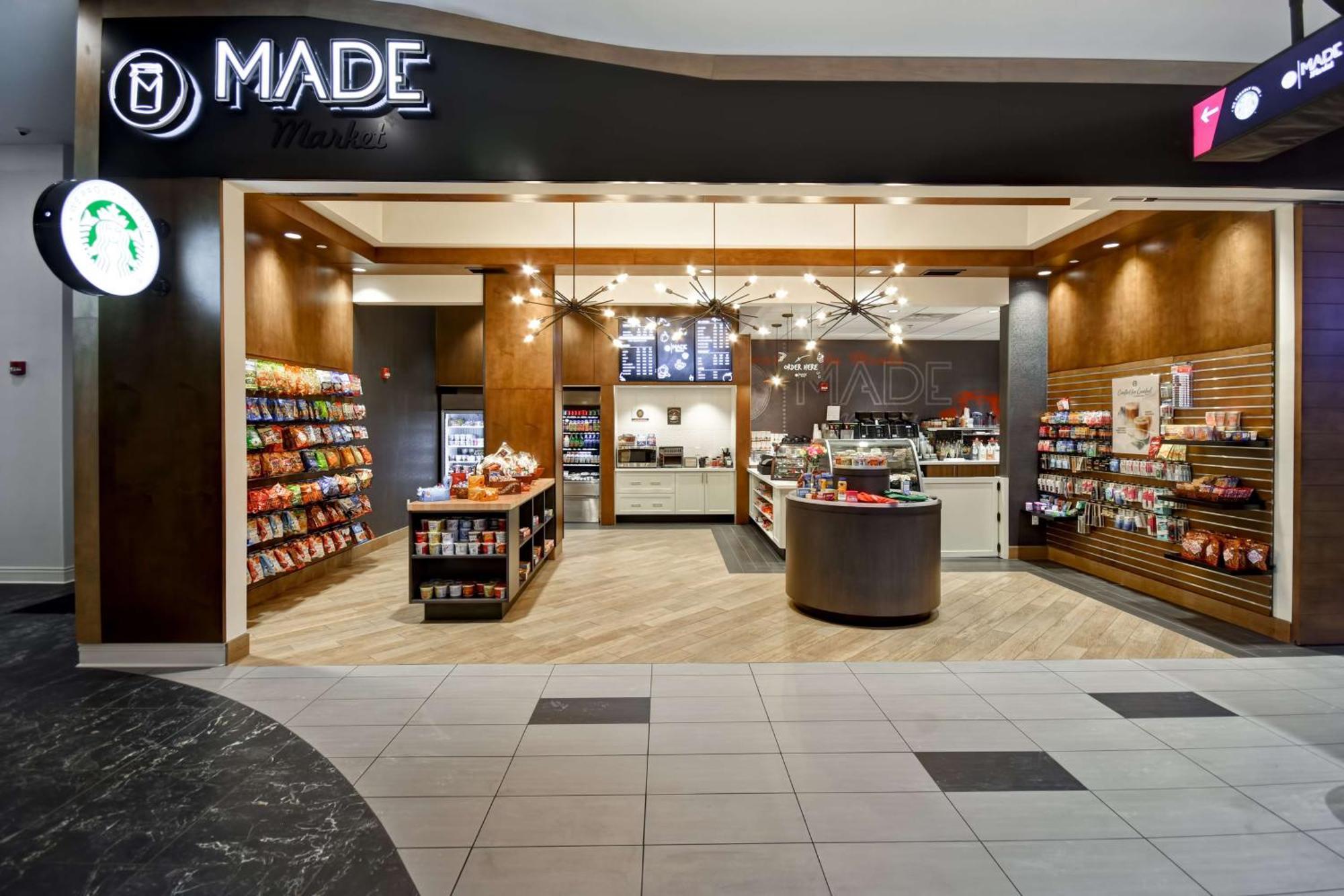 Doubletree By Hilton Deadwood At Cadillac Jack'S Buitenkant foto