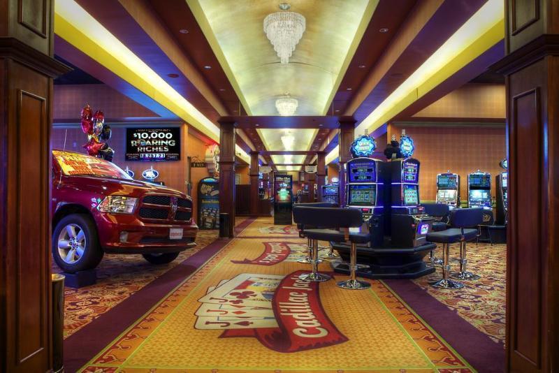 Doubletree By Hilton Deadwood At Cadillac Jack'S Buitenkant foto