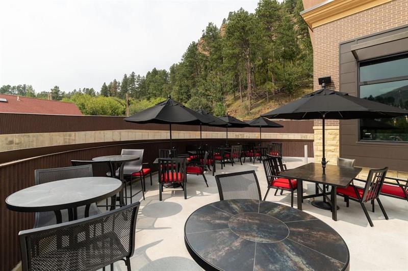 Doubletree By Hilton Deadwood At Cadillac Jack'S Buitenkant foto
